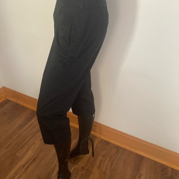 Women's Black Capris Pants
Item# TScpc15 - Picture 3 of 6